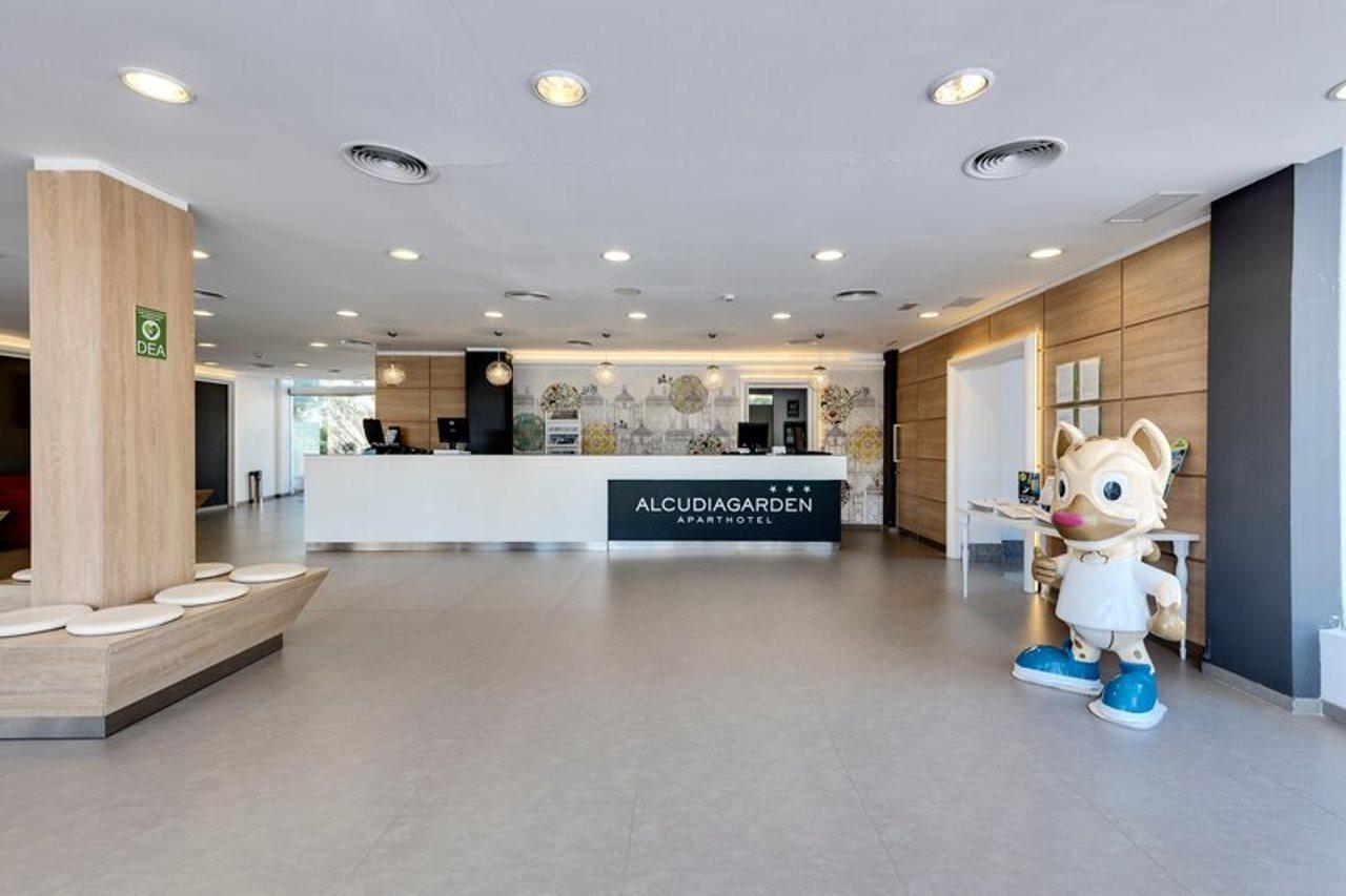 알쿠디아 항구 Palm Garden 아파트 외부 사진